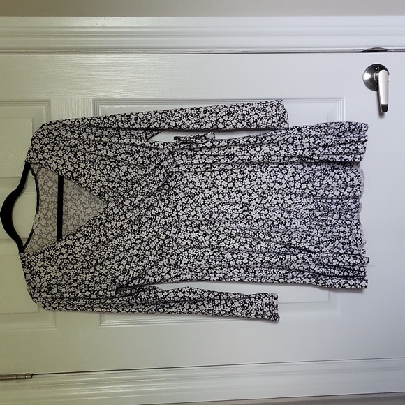 Black and White Floral Dress - Picture 1 of 3